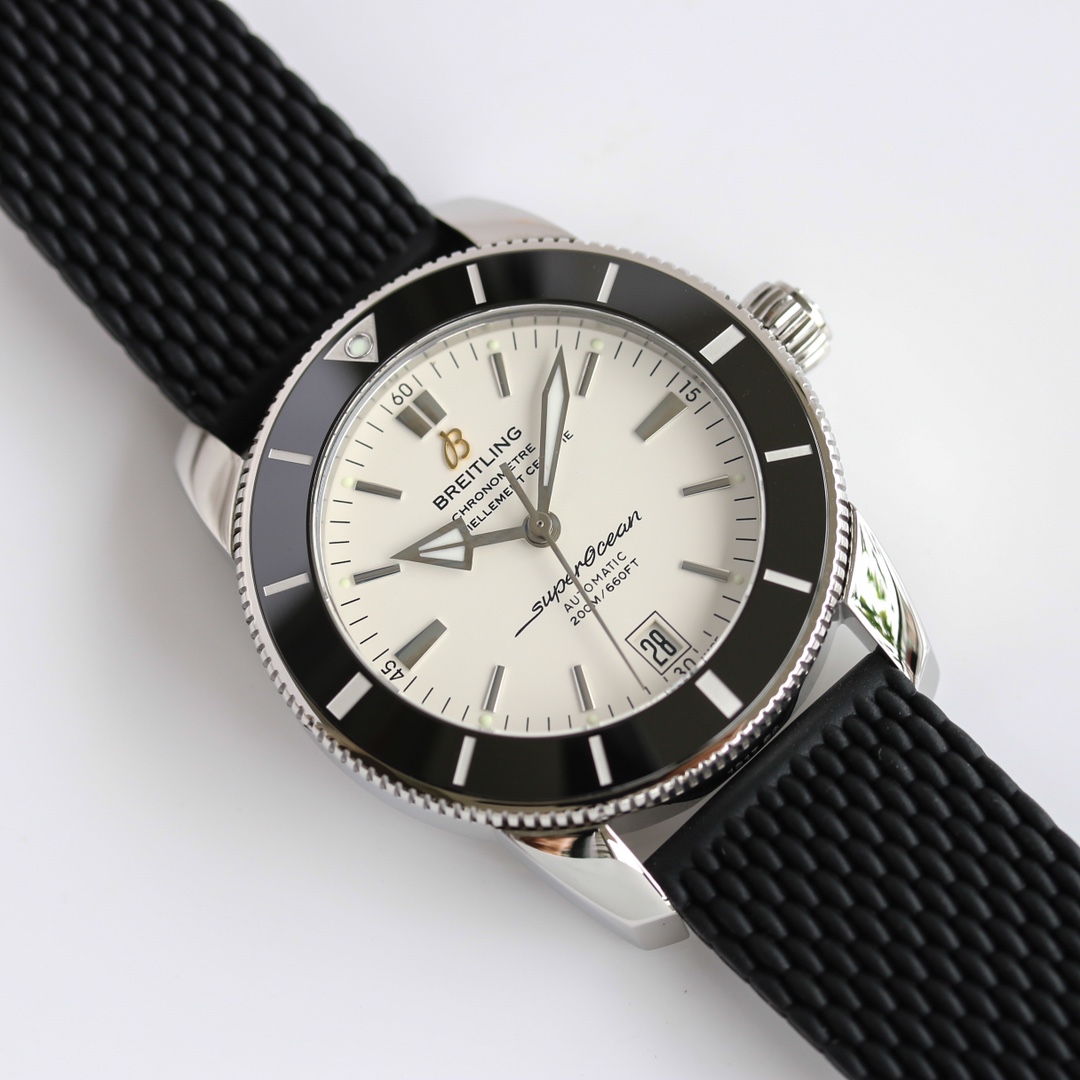 Breitling 2824 42mm