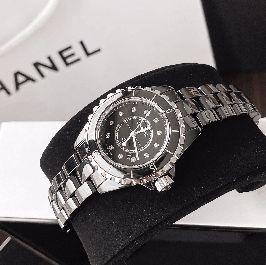Chanel Blue 33mm