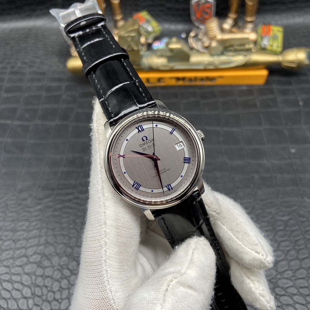 Omega 2500 Watch 10947