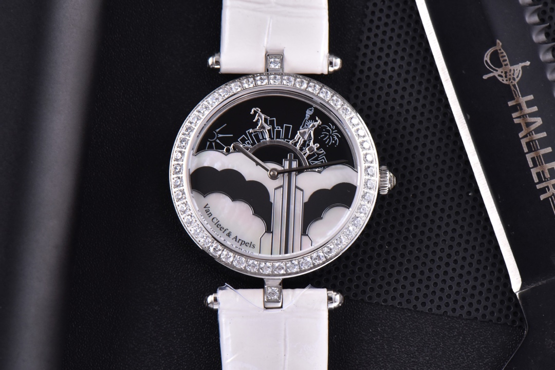 Van Cleef & Arpels Watch 16043