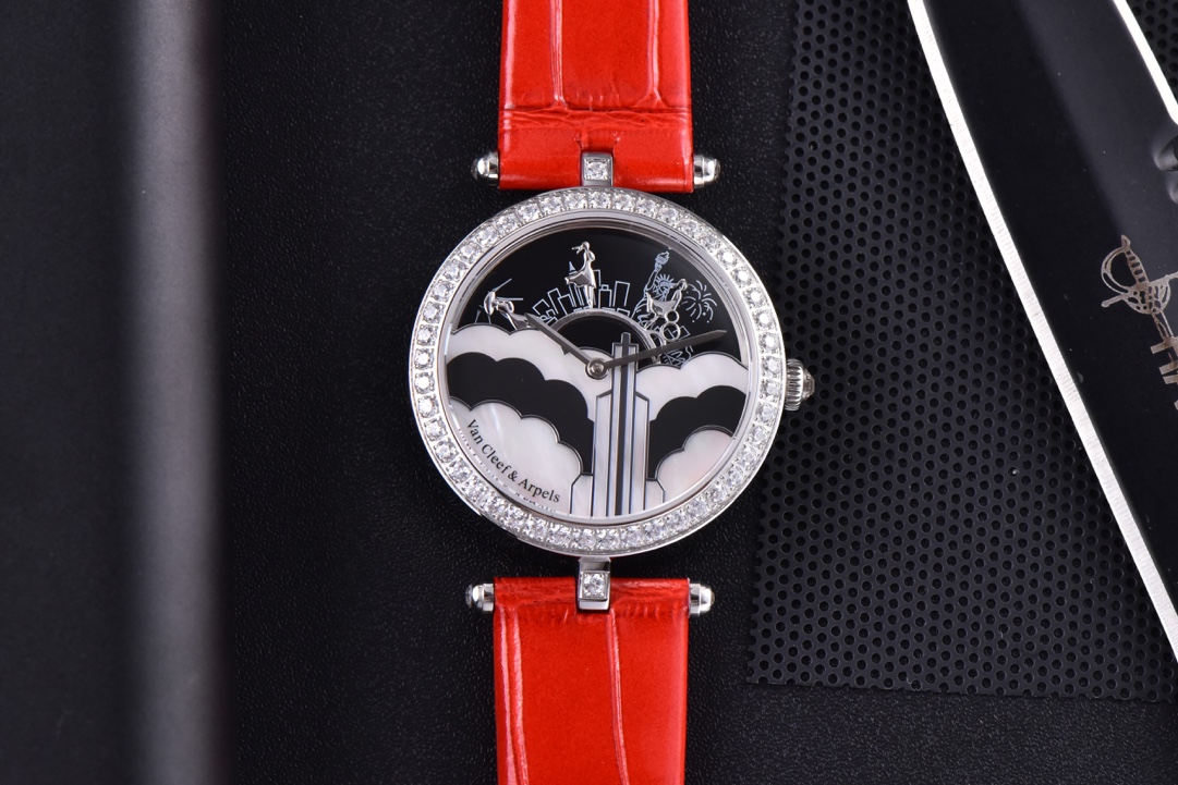 Van Cleef & Arpels Watch 16045