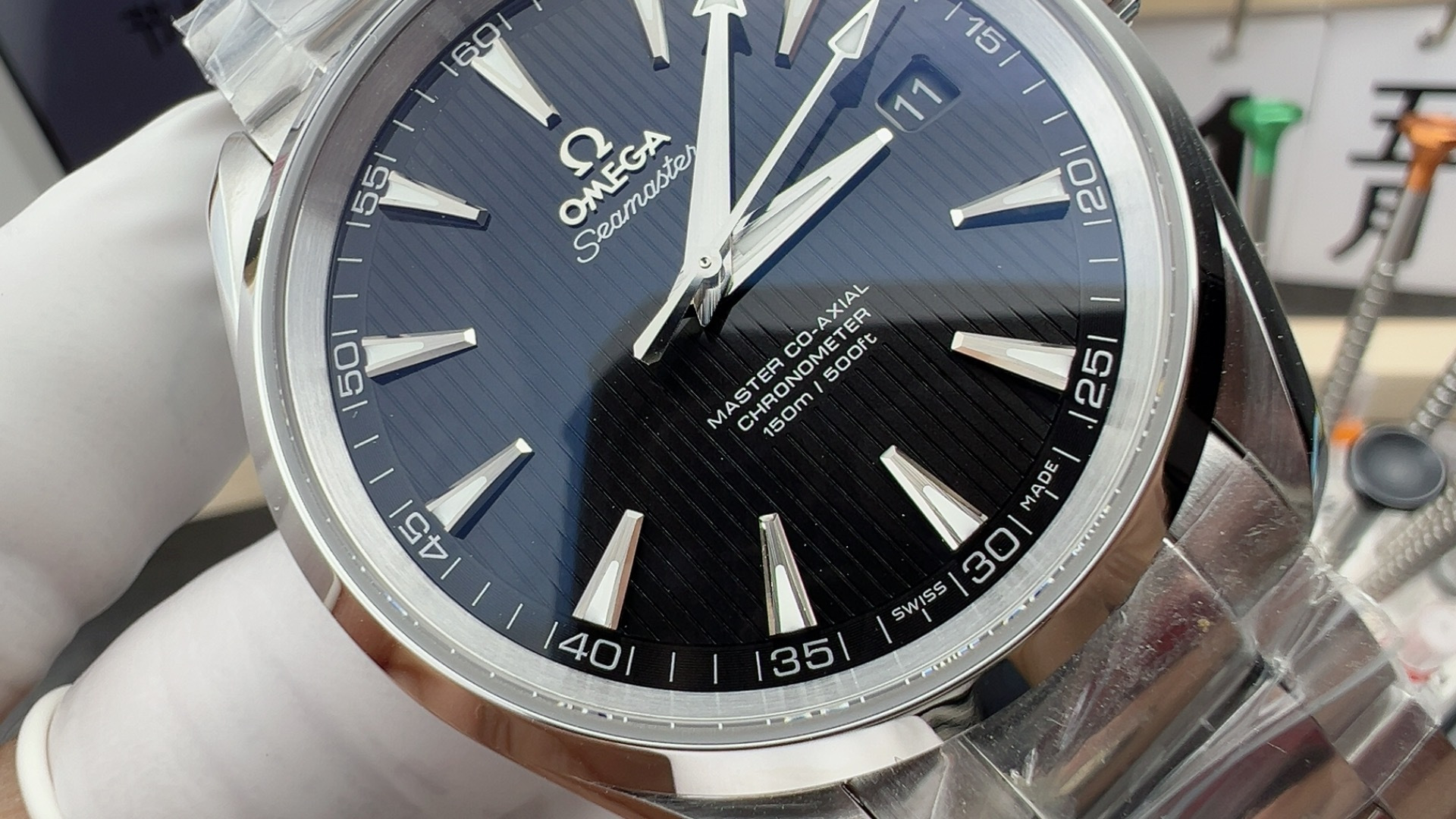 Omega Seamaster Black VS
