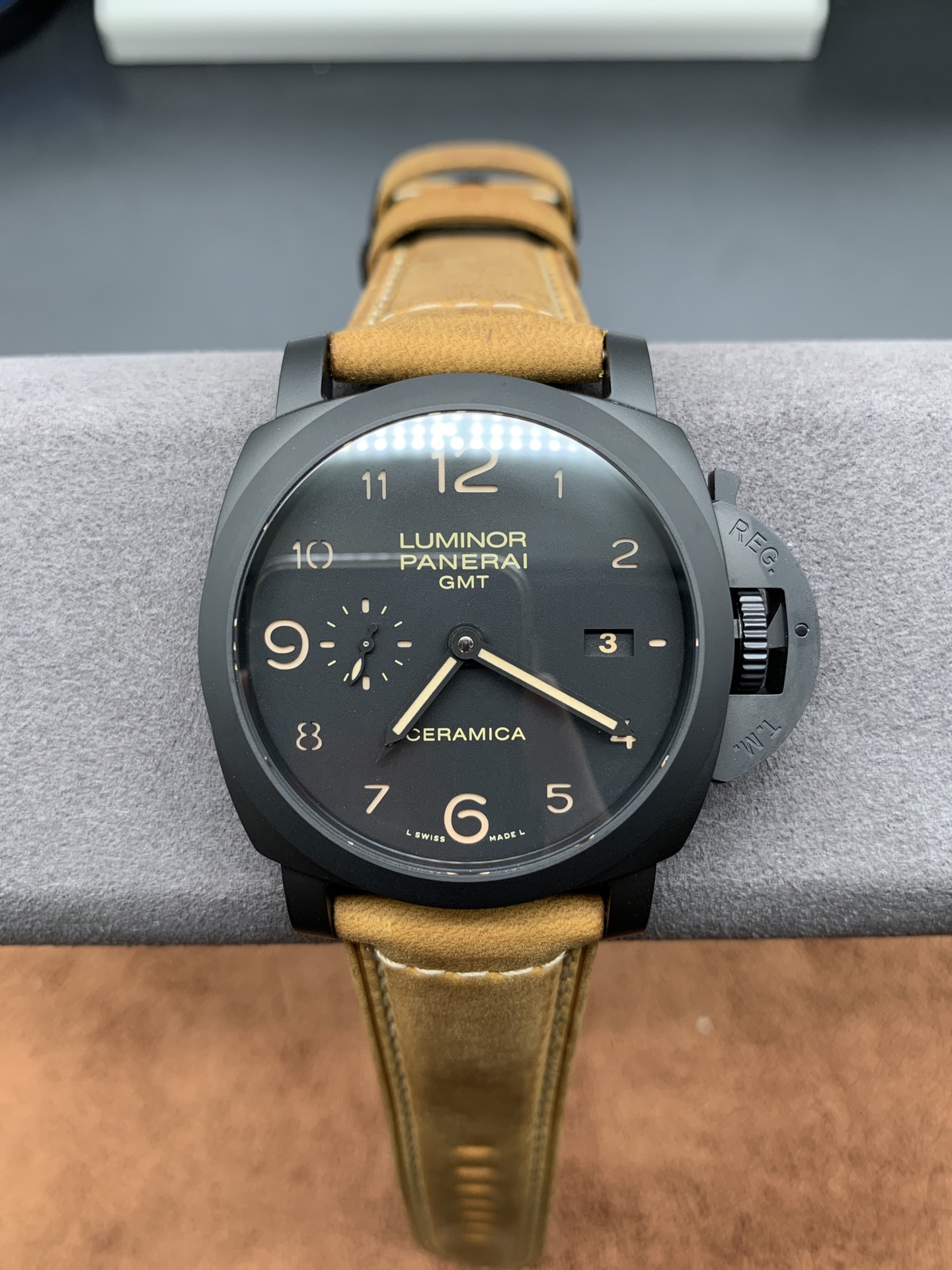 Panerai VS Watch 7965