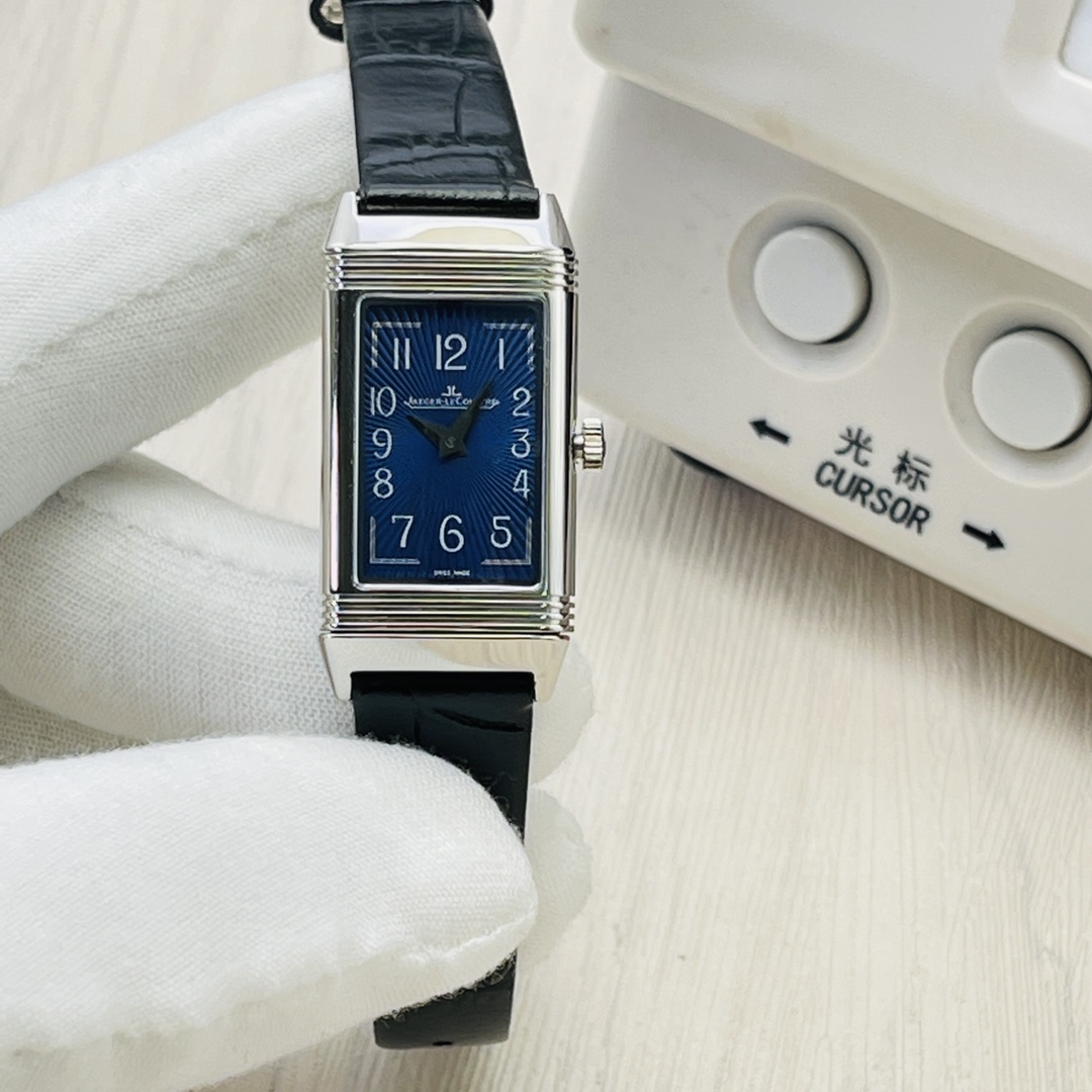 Jaeger-LeCoultre Blue Watch 3221