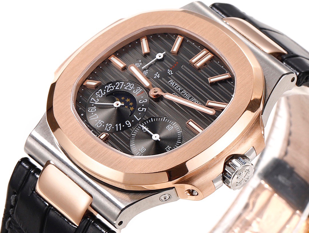 Patek Philippe Nautilus 5712GR