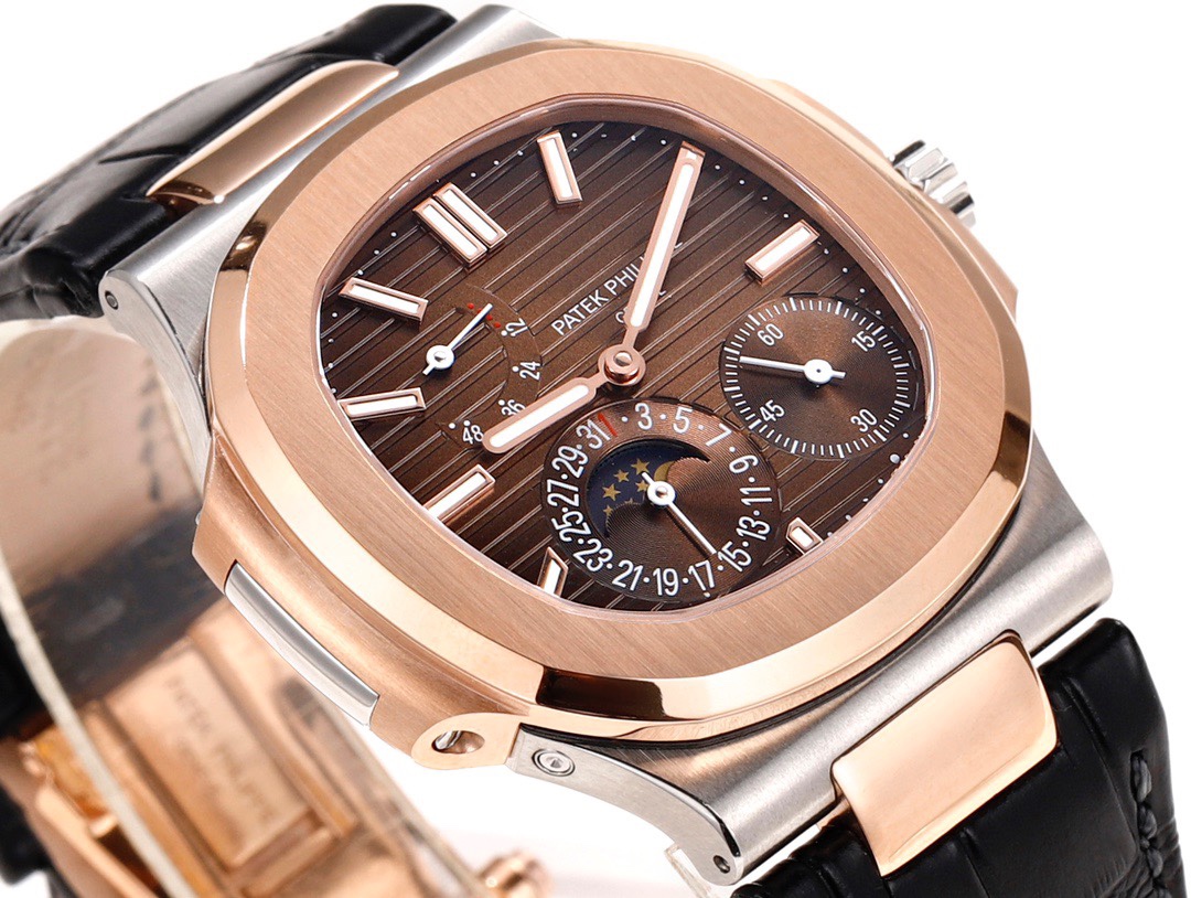 Patek Philippe Nautilus 5712GR