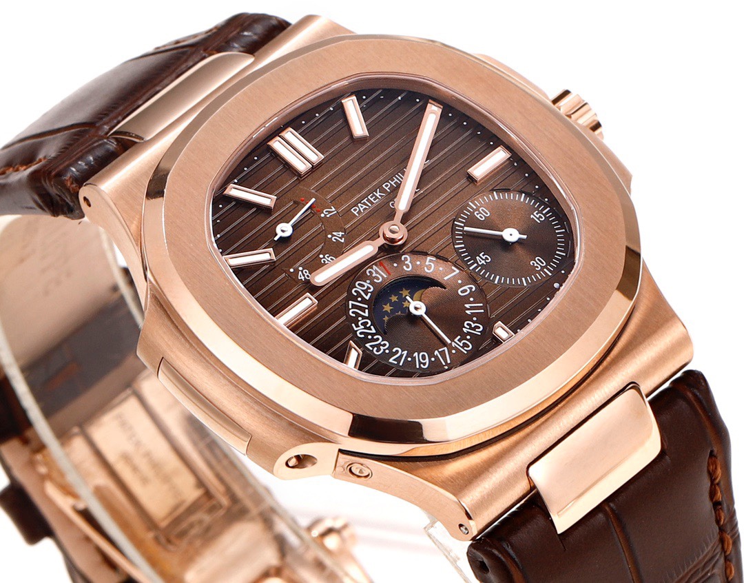 Patek Philippe Nautilus 5712GR