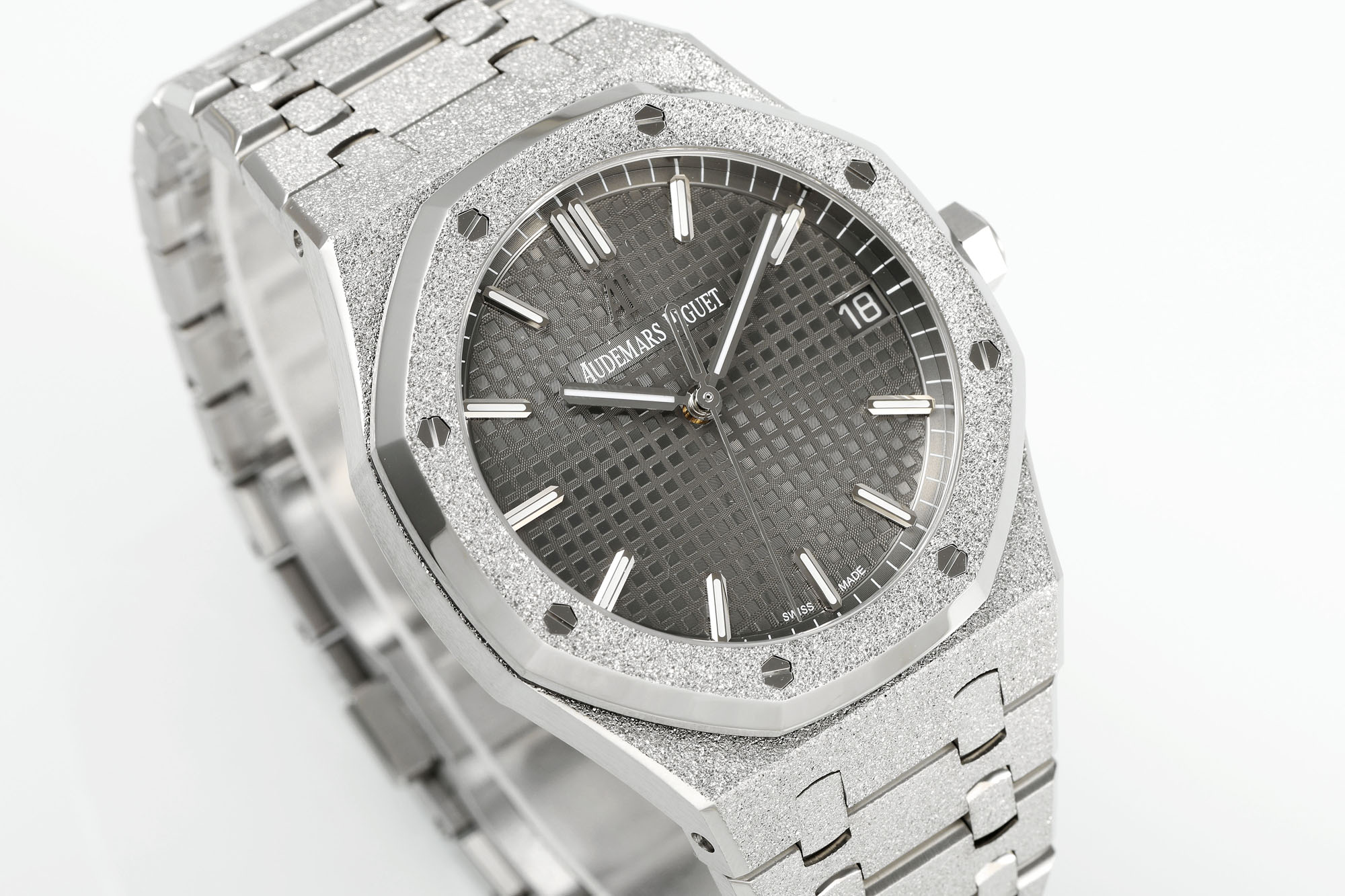 Audemars Piguet Diamond 15500 APS