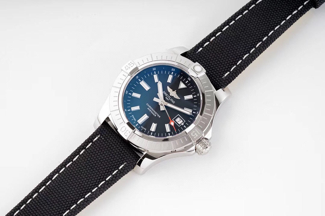 Breitling Blue 2824 43mm