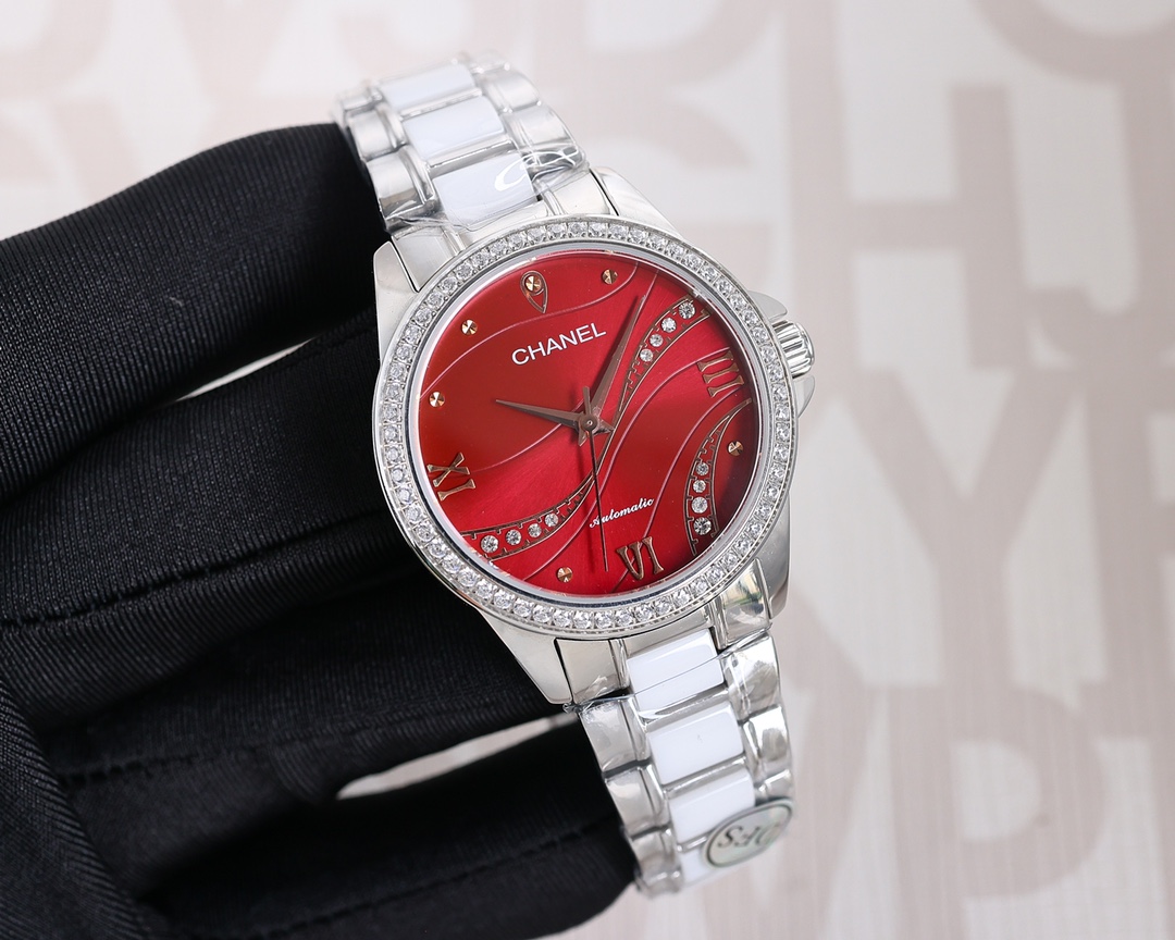 Chanel Blue 8215 35mm