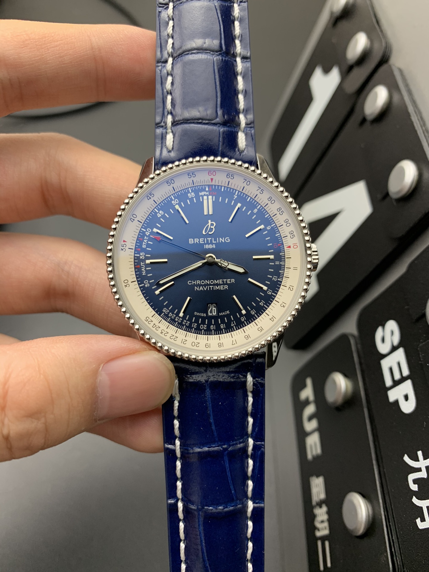 Breitling V7 Watch 7447