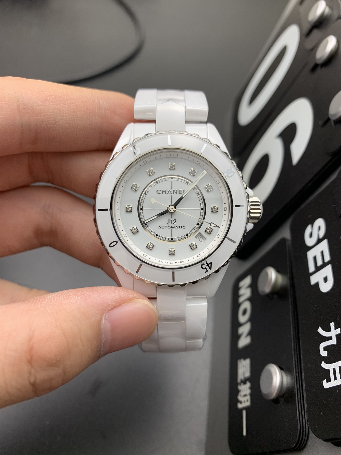 Chanel Watch 6489