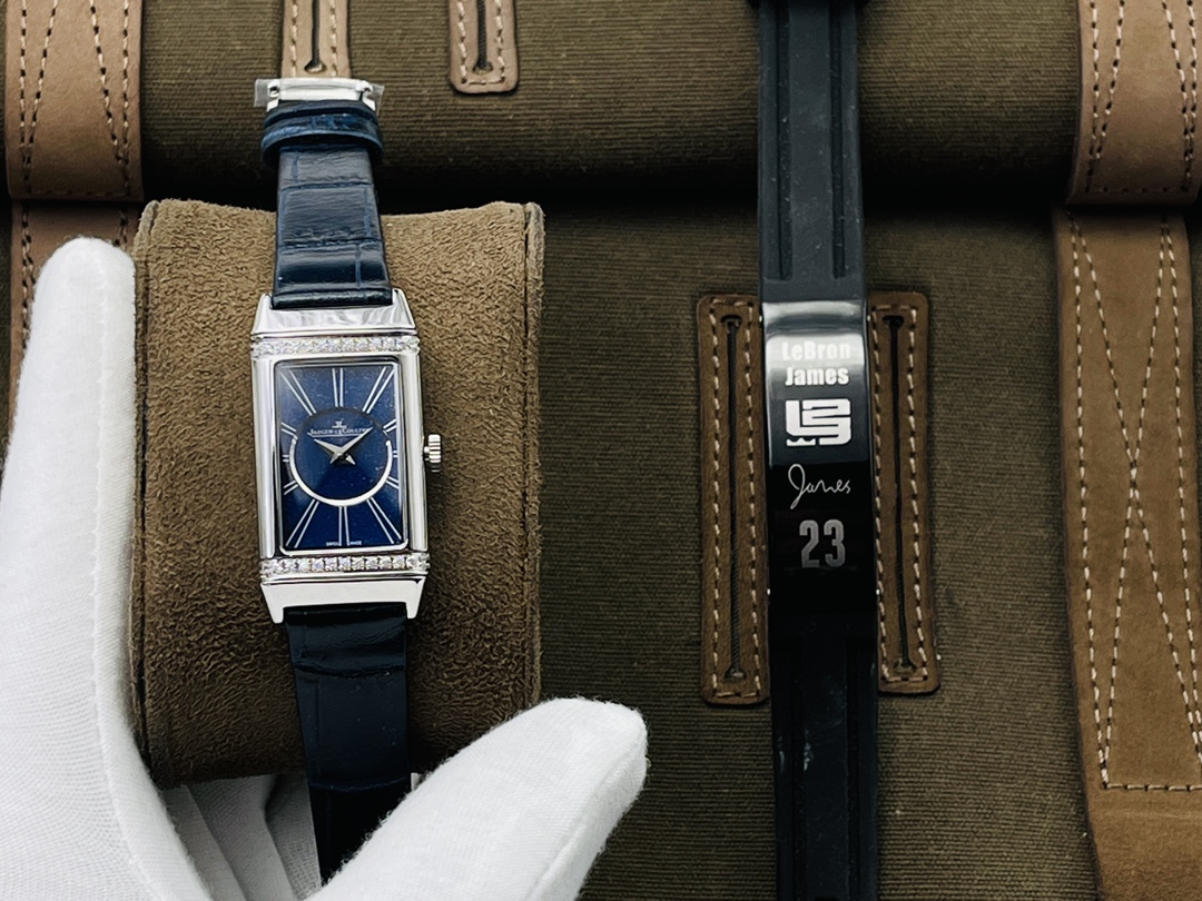 Jaeger-LeCoultre Blue Watch 3238