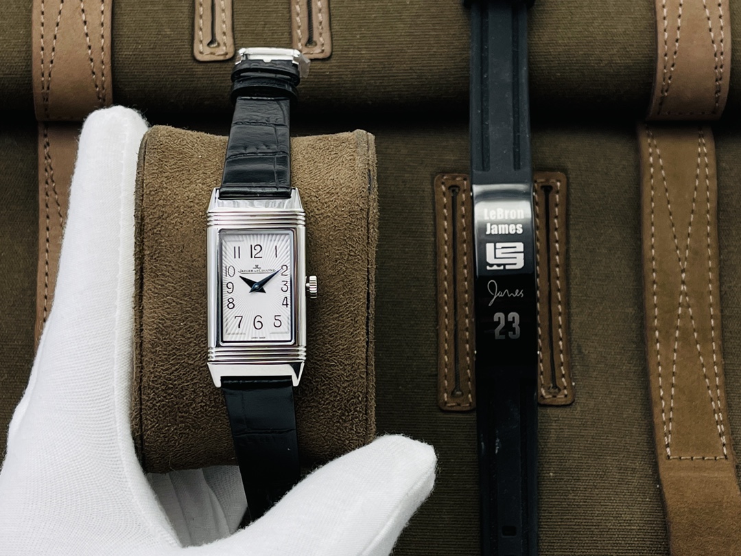 Jaeger-LeCoultre Blue Watch 3239
