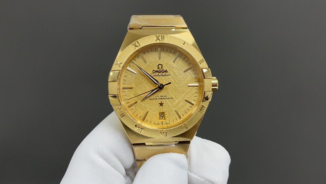 Omega Constellation Blue 8900/8901 41mm